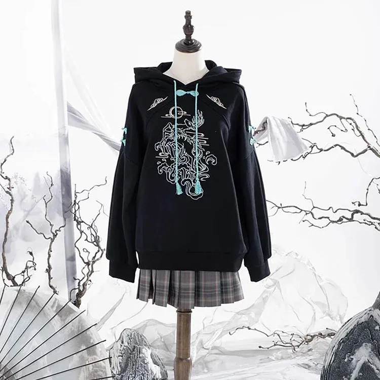 Chic Vintage Deer Embroidery Loose Sweatshirt with Coordinating Hoodie Dress