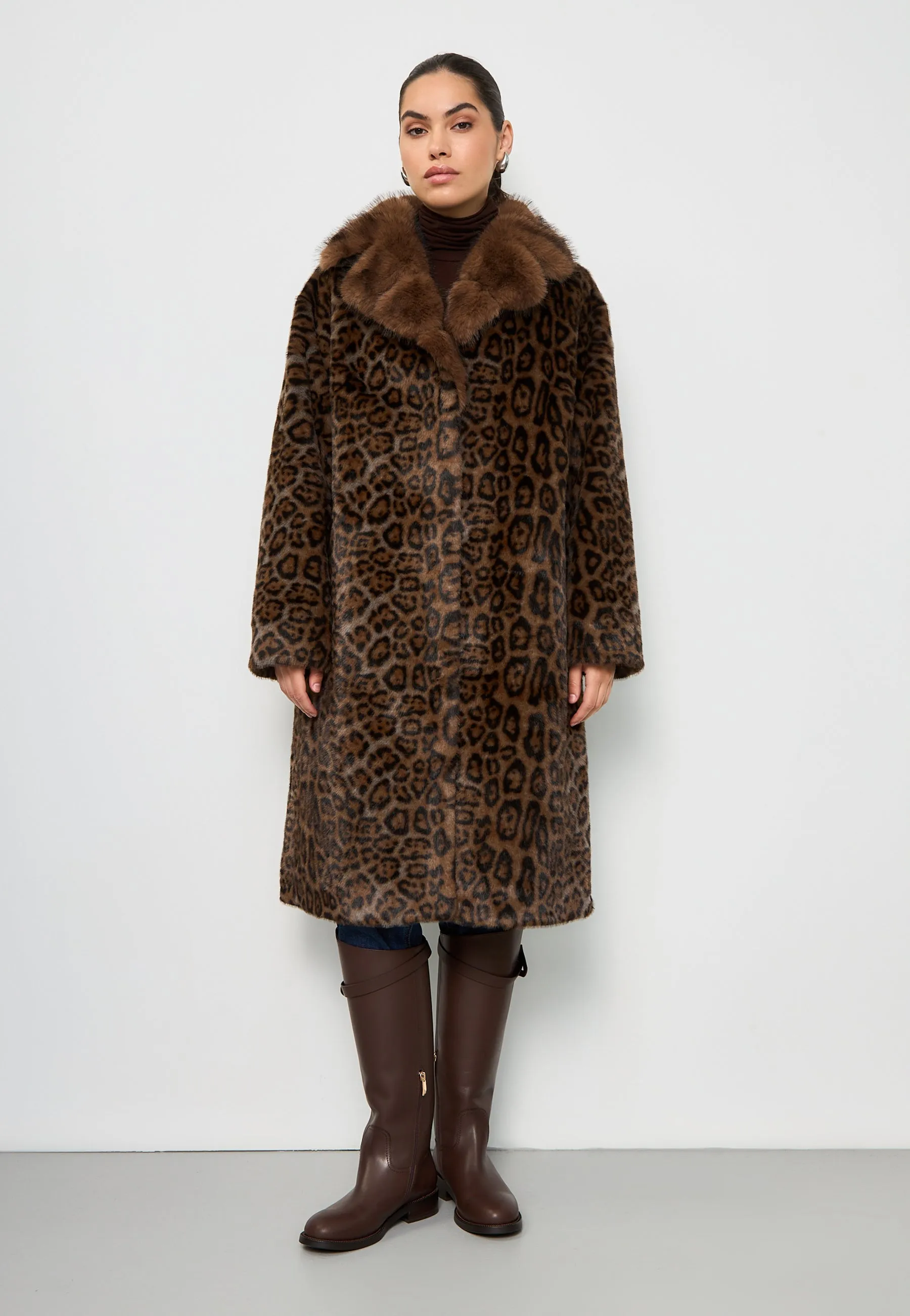 Elegant Leopard Print Faux Fur Coat Ivy