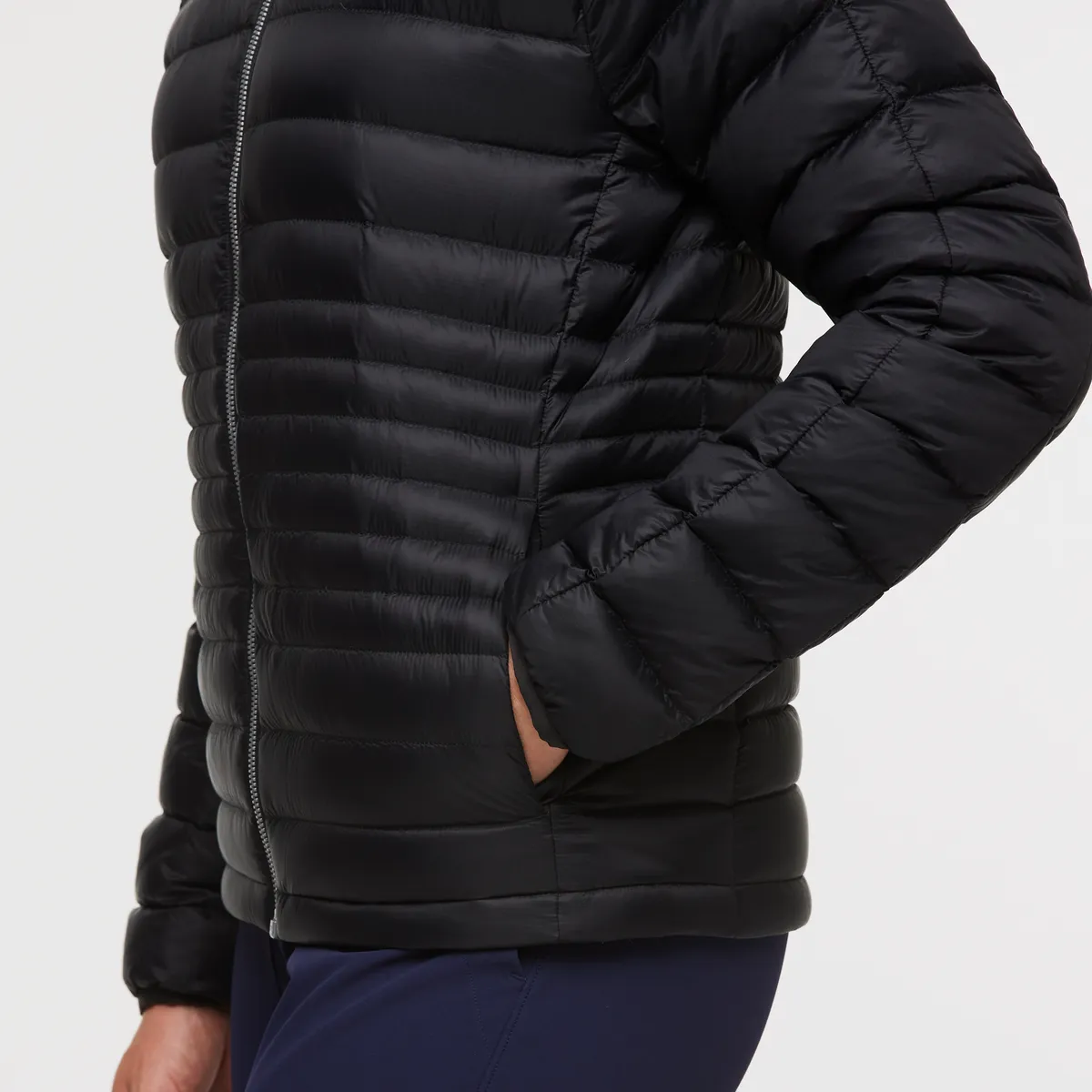 Fuego Hooded Down Jacket - Women's