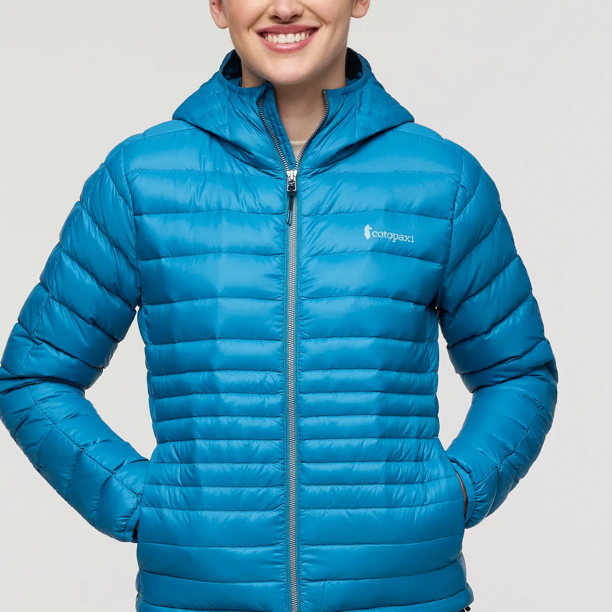 Fuego Hooded Down Jacket - Women's