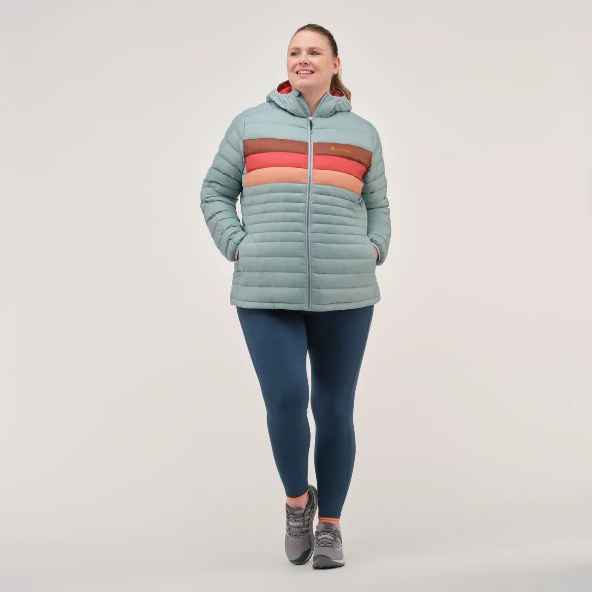 Fuego Hooded Down Jacket - Women's