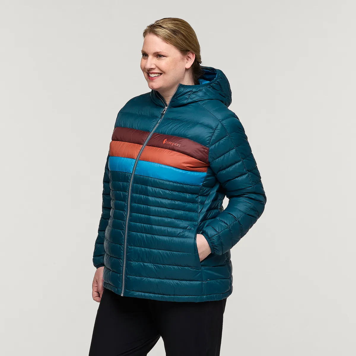 Fuego Hooded Down Jacket - Women's