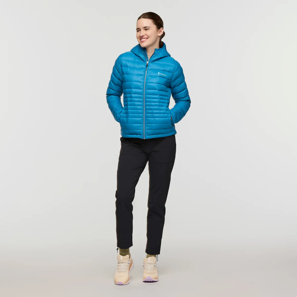 Fuego Hooded Down Jacket - Women's