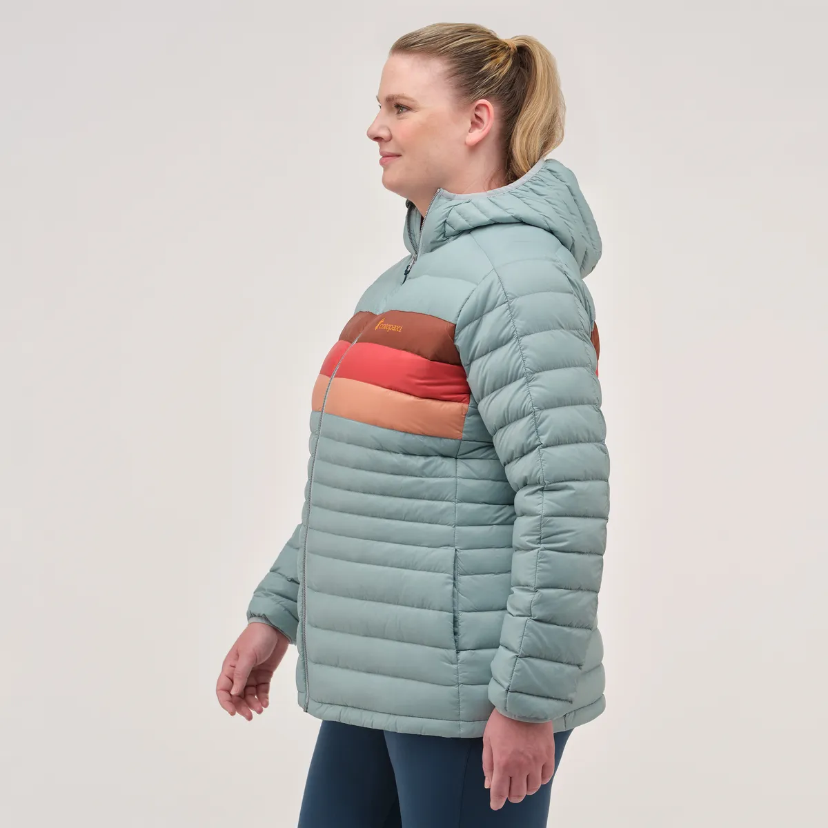 Fuego Hooded Down Jacket - Women's