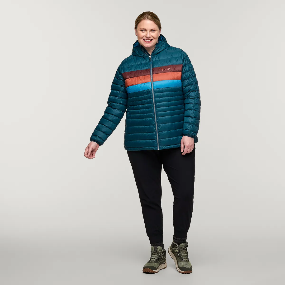 Fuego Hooded Down Jacket - Women's