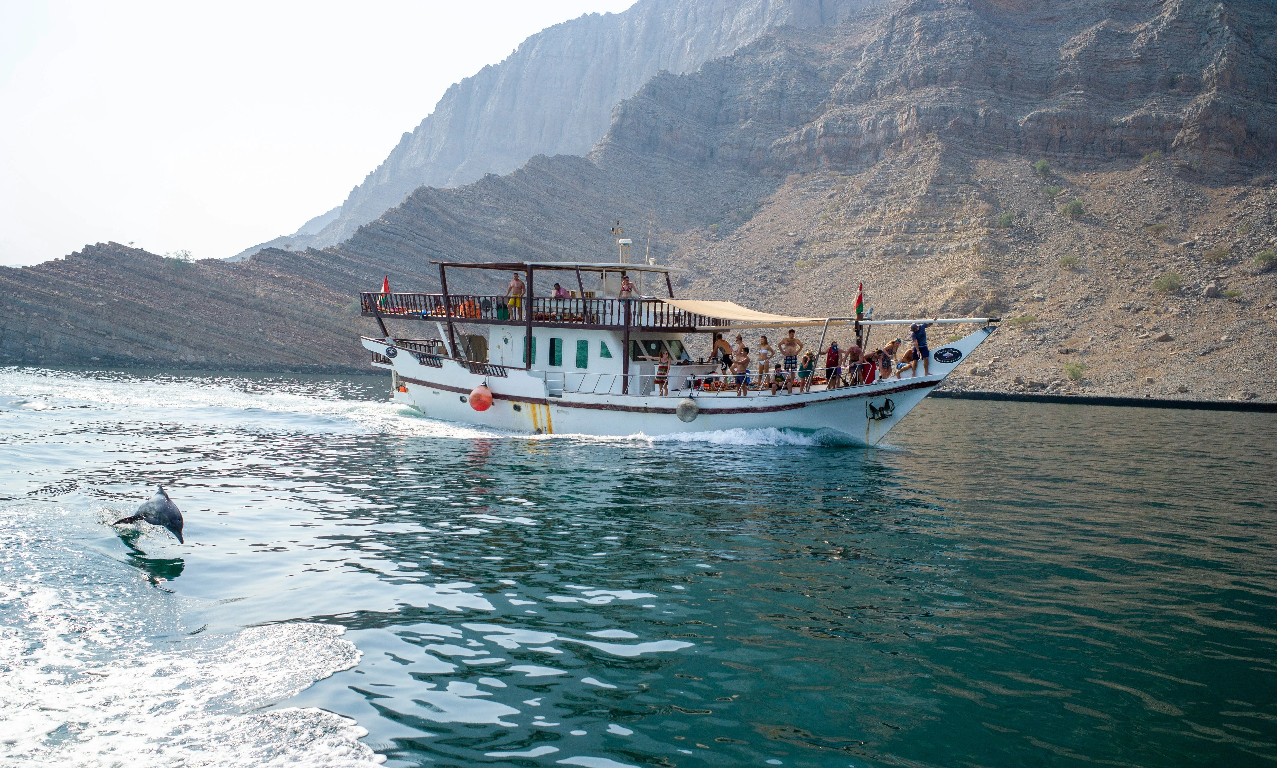 Musandam Dibba Tour - Dhow Cruise & Lunch Included