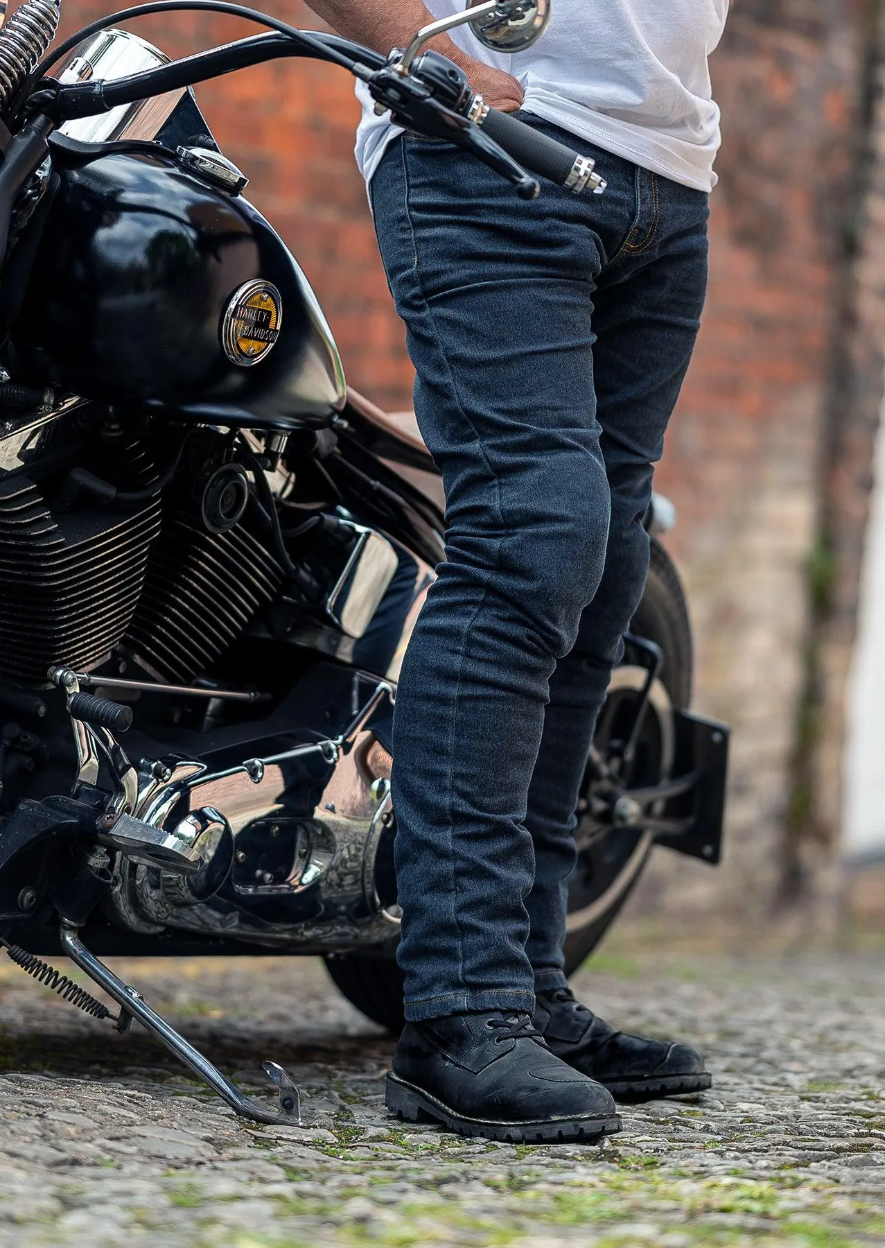 Taranis Elite AAA-rated single-layer motorcycle jeans in dark indigo blue